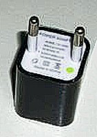 Миниатюрное зарядное устройство «Т3-1000» входное напряжение 110-240 В (28х25/5х26 мм)